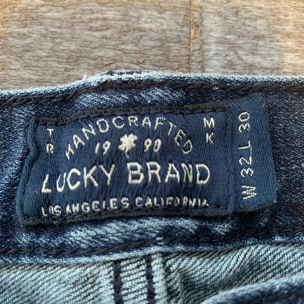 Lucky Brand 221 Original Straight Jeans - Picture 14 of 15